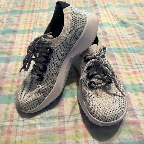 Allbirds Tree Dasher 1 Running Shoes Women’s Size 7.5 Geyser Light Blue - Picture 1 of 13